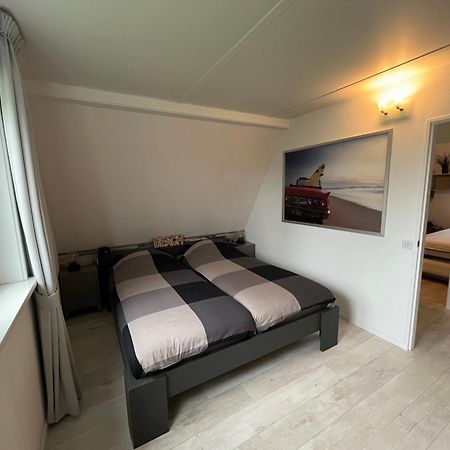 Huisje Aan De Kust Sint Maartensvlotbrug Eksteriør billede