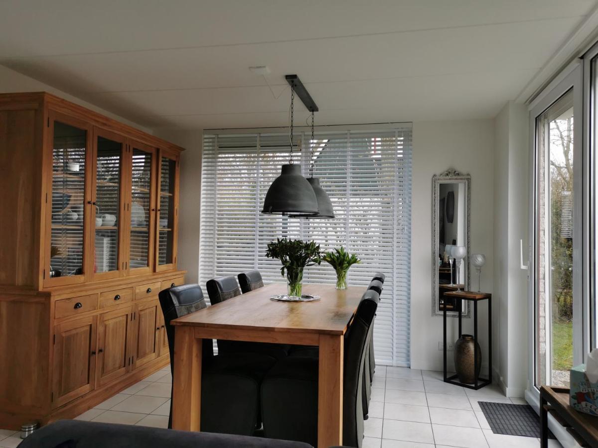 Huisje Aan De Kust Sint Maartensvlotbrug Eksteriør billede